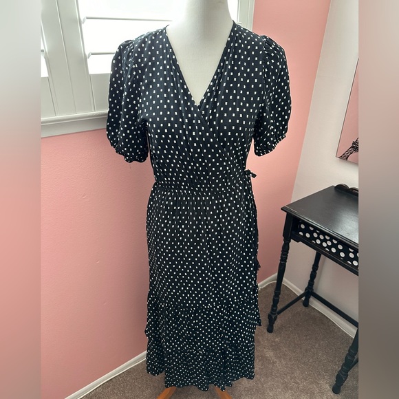 Knox Rose size M wrap dress with pockets - Picture 1 of 5